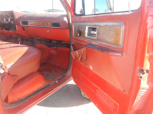 1977 Chevrolet C/K Pickup 1500 Short Bed 4x4 - photo 12