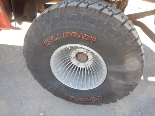 1977 Chevrolet C/K Pickup 1500 Short Bed 4x4 - photo 9