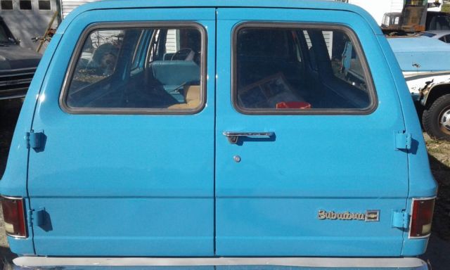 1977 Chevrolet Suburban Cheyenne - photo 4