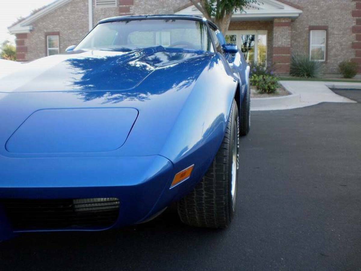1977 Chevrolet Corvette - photo 10