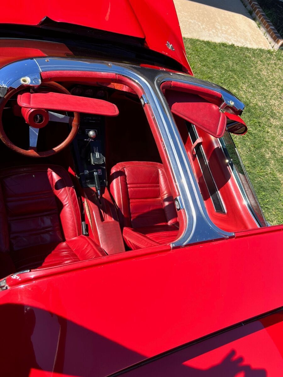 1977 Chevrolet Corvette - photo 12