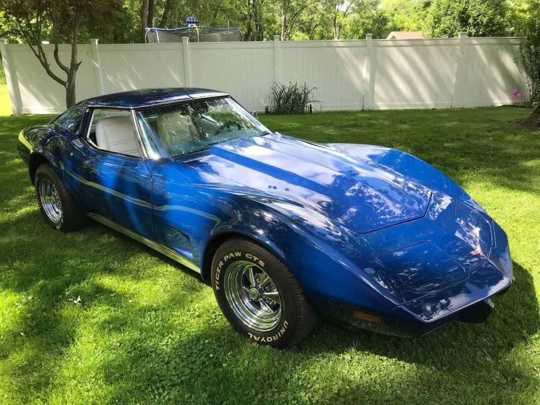 1977 Chevrolet Corvette - photo 2