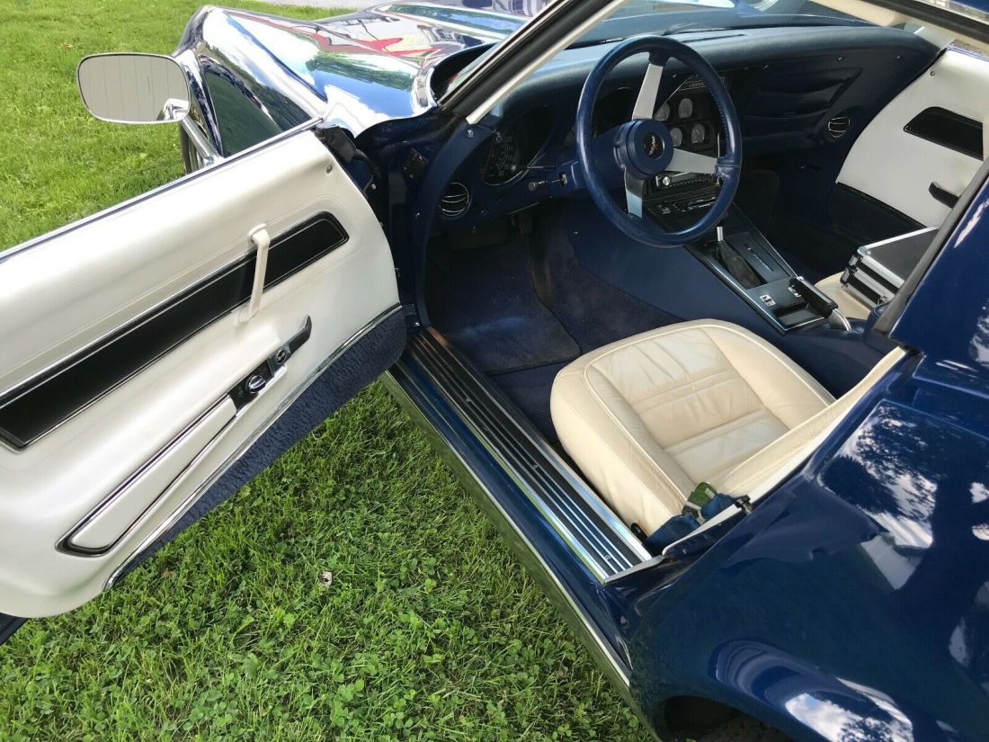 1977 Chevrolet Corvette - photo 6