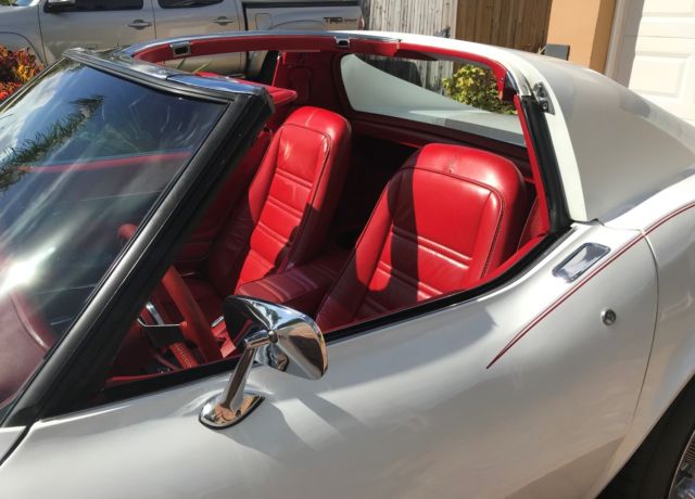 1977 Chevrolet Corvette - photo 8