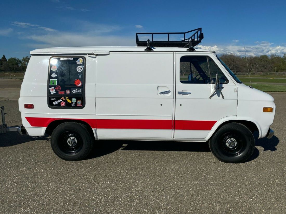 1977 Chevrolet G20 Van - photo 12