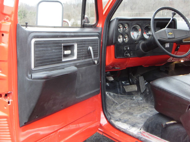 1977 Chevrolet C/K Pickup 2500 Scottsdale Camper Special - photo 13