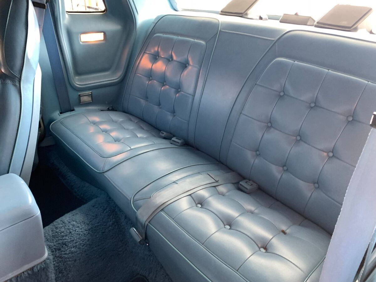 1977 Chrysler Cordoba - photo 10