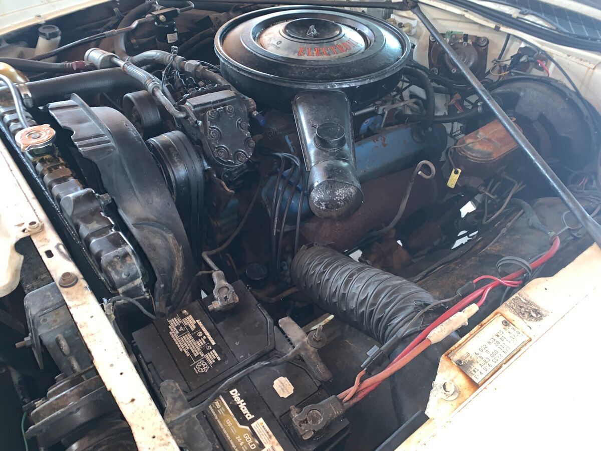 1977 Chrysler Cordoba - photo 13