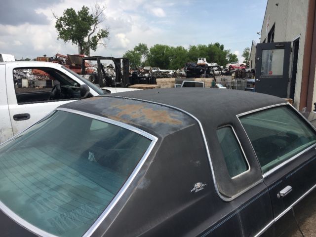 1977 Chrysler New Yorker - photo 6