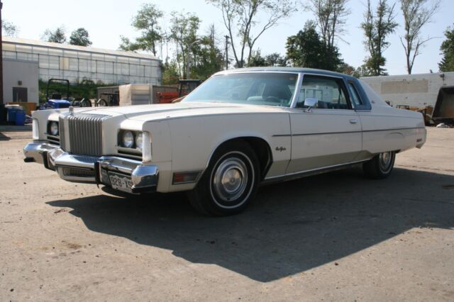 1977 Chrysler New Yorker