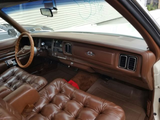 1977 Chrysler New Yorker Brougham Hardtop 2-Door - photo 8