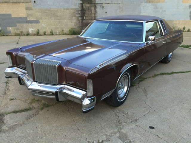 1977 Chrysler New Yorker - photo 3