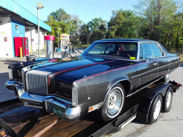 1977 Chrysler New Yorker Brougham - photo 2