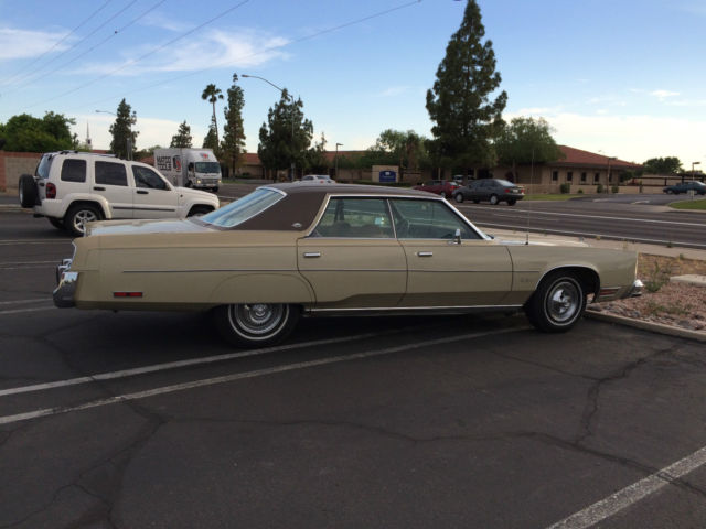 1977 Chrysler New Yorker Brougham - photo 2