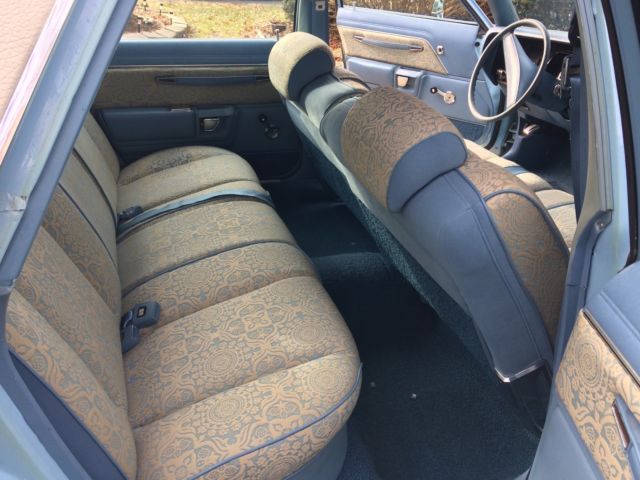 1977 Chrysler Newport Vinyl Top - photo 3