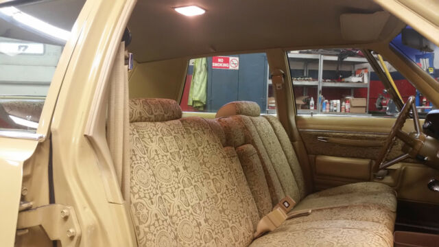 1977 Chrysler Newport - photo 10