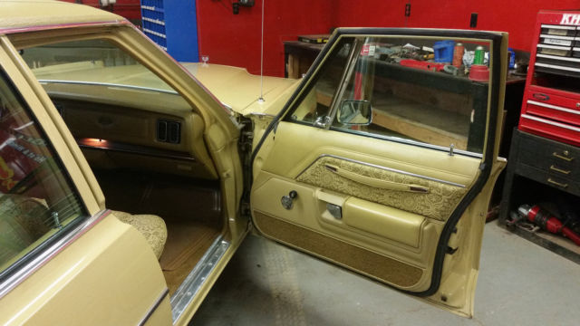 1977 Chrysler Newport - photo 9