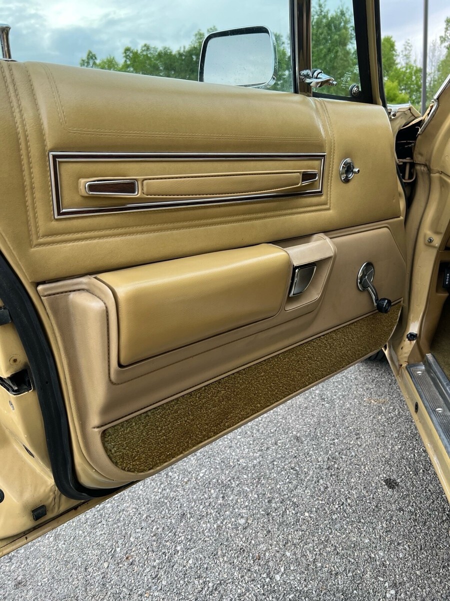 1977 Chrysler Newport - photo 13