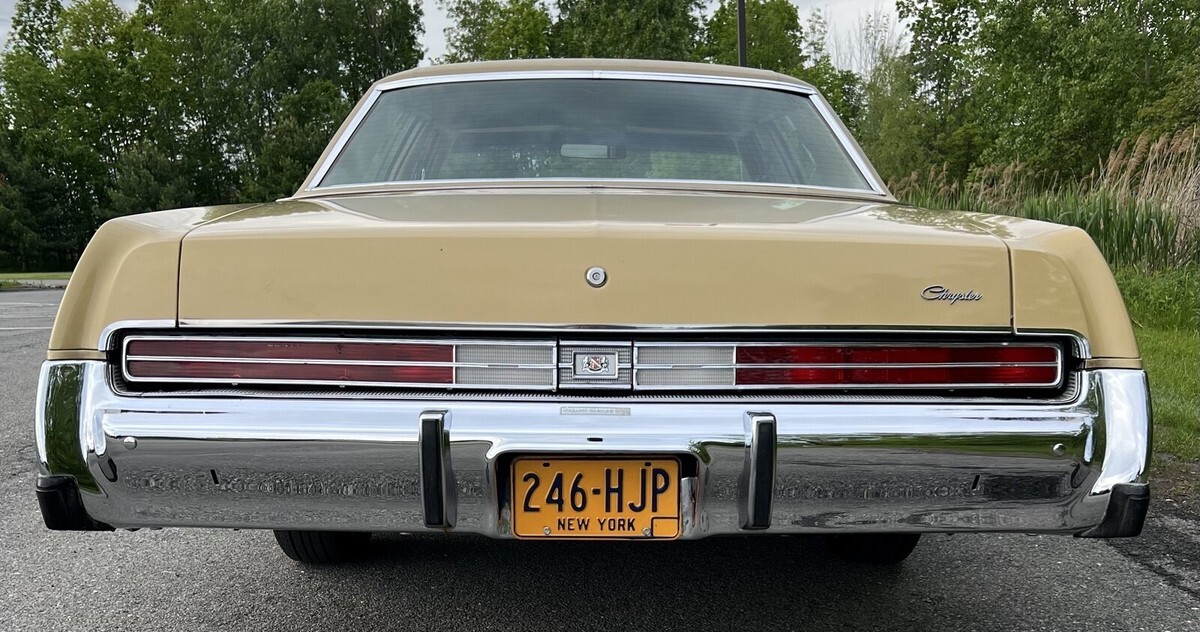 1977 Chrysler Newport - photo 6