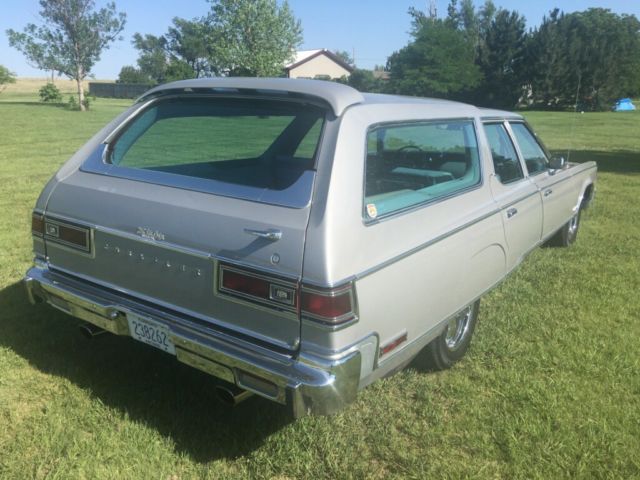 1977 Chrysler Town & Country - photo 5