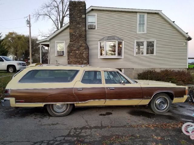 1977 Chrysler Town & Country Town and Country - photo 4