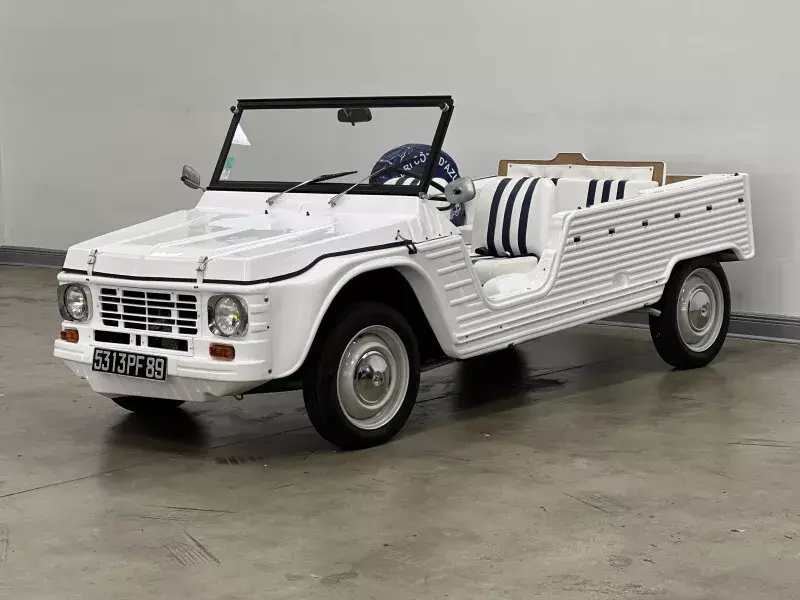 1977 Citroen Mehari 88177 Miles White Convertible 1977 Citroen Mehari