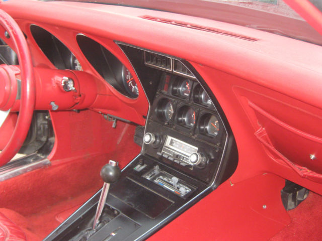 1977 Chevrolet Corvette - photo 9
