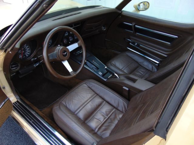 1977 Chevrolet Corvette - photo 11