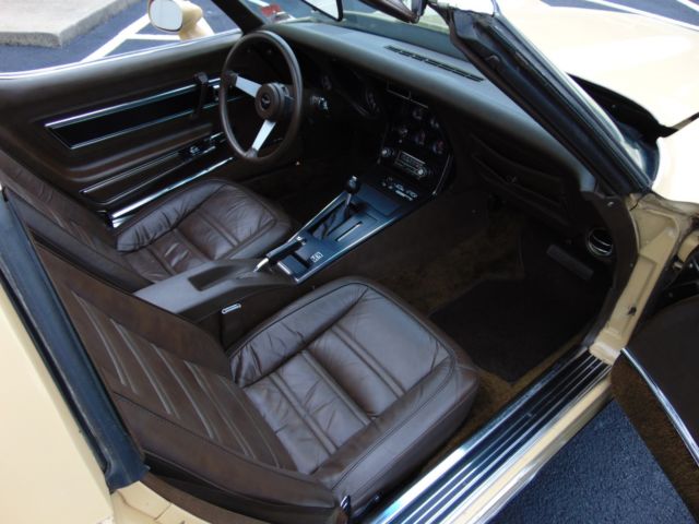 1977 Chevrolet Corvette - photo 13