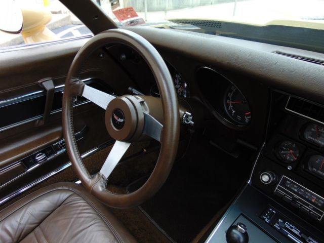 1977 Chevrolet Corvette - photo 12