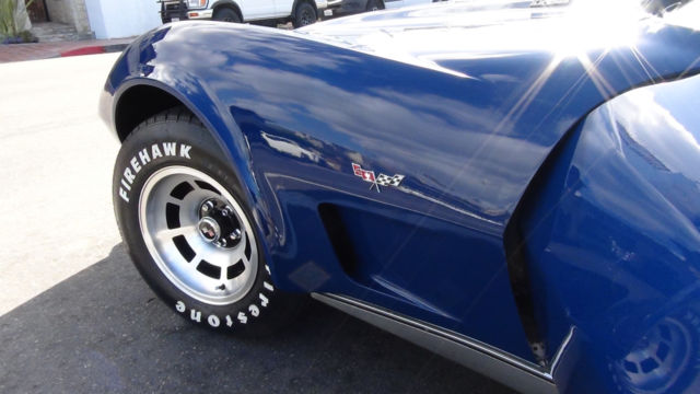 1977 Chevrolet Corvette Coupe / T-Top - photo 12