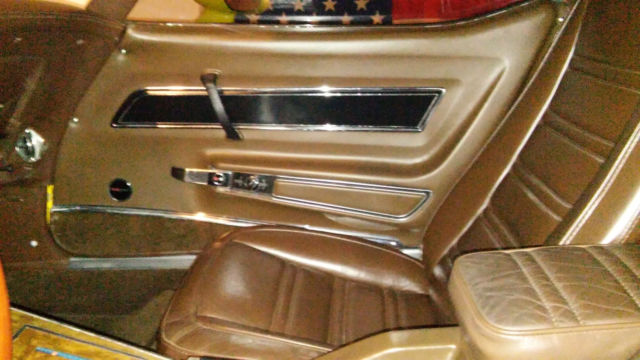 1977 Chevrolet Corvette - photo 11