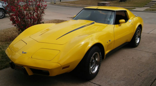 1977 Chevrolet Corvette - photo 2