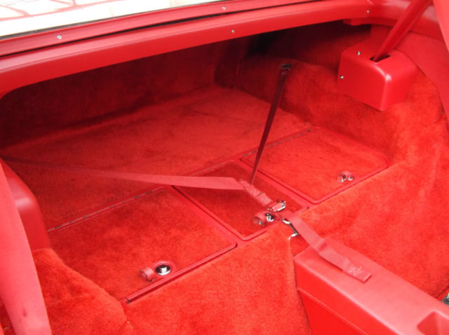 1977 Chevrolet Corvette - photo 12