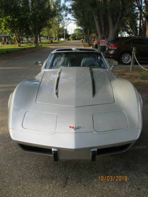 1977 Chevrolet Corvette - photo 7