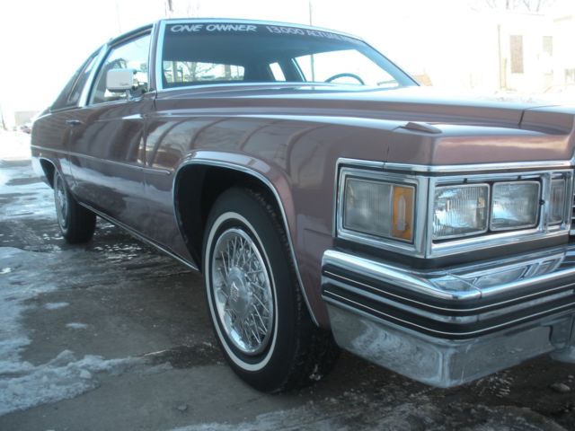 1977 Cadillac DeVille - photo 3