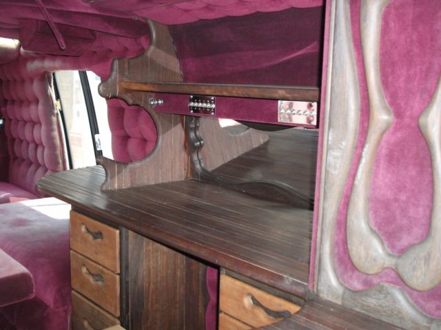 1977 Dodge Ram Van - photo 9