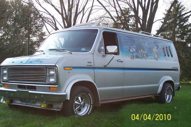 1977 Custom Ford Show Van Vantasy Land Painted By Harold Harnish 1977 Ford E-Series Van