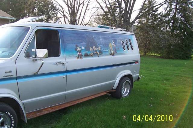 1977 Ford E-Series Van - photo 3