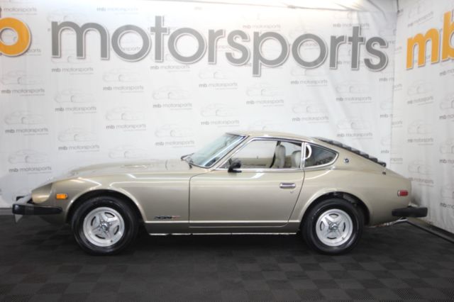 1977 Datsun 280 Z-Series- LOW MILES -5SPD-A/C 1977 Datsun Z-Series 2 DR