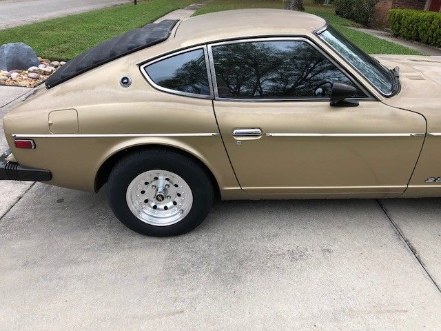1977 Datsun 280Z Datsun Z sports car - photo 2