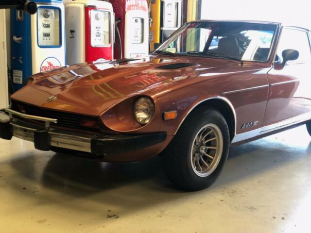 1977 Datsun 280Z (240Z-260Z) 1977 Datsun Z-Series