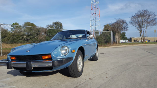 1977 Datsun 280z - Daily Driver 1977 Datsun Z-Series 2 Door Coupe