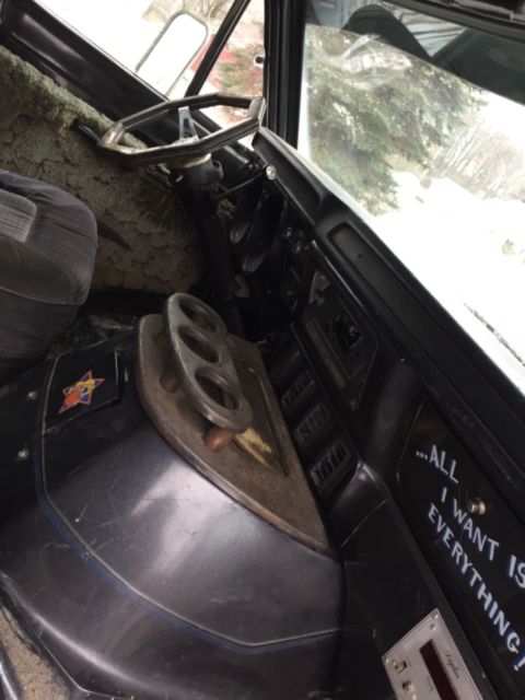 1977 Dodge 200 - photo 13