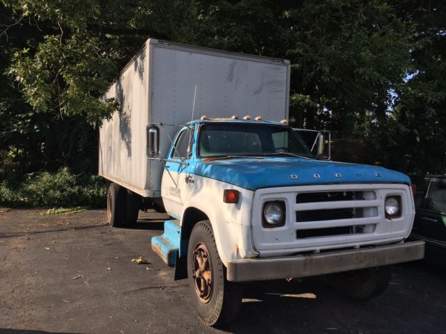 1977 DODGE 700 CUSTOM BOX TRUCK CHRYSLER OWNED 1977 Dodge 700 Custom