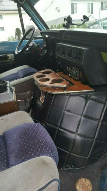 1977 Dodge Ram Van - photo 7