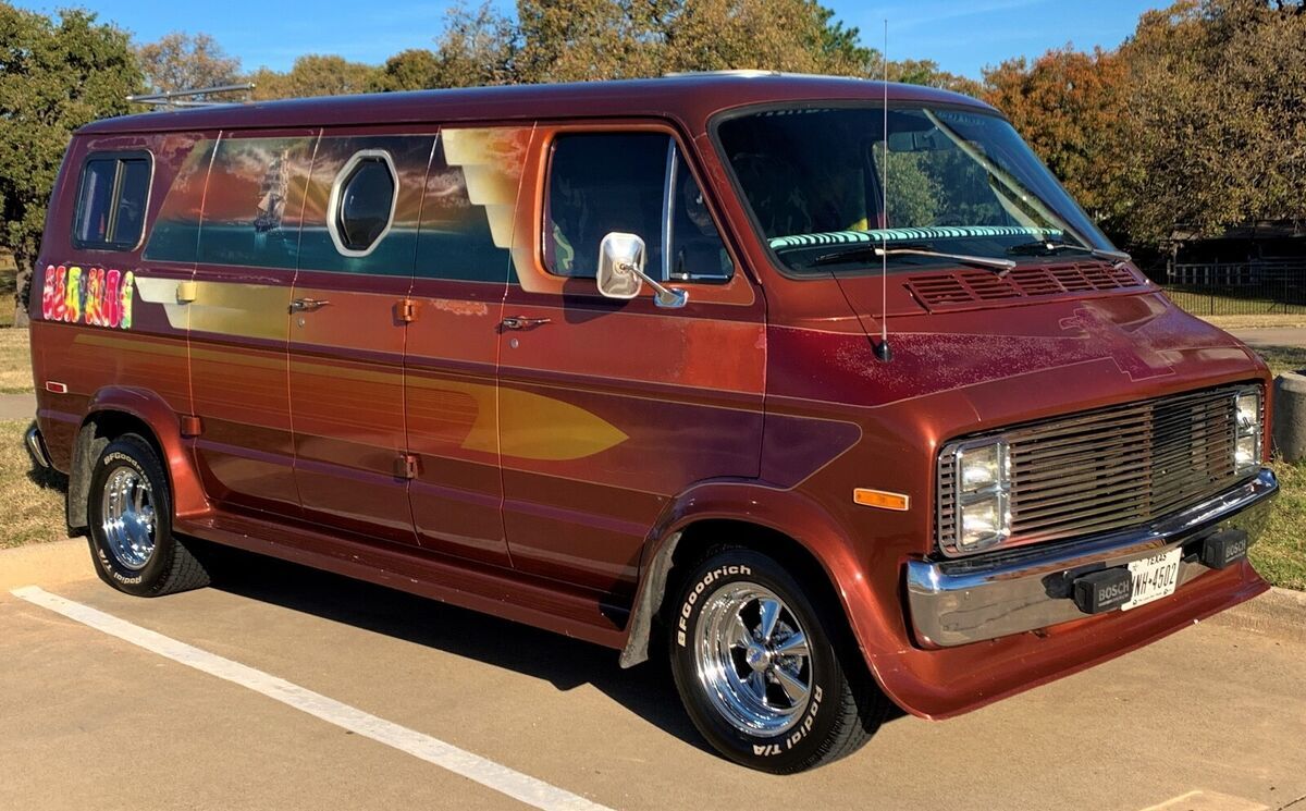 1977 Dodge B200 Van - photo 3