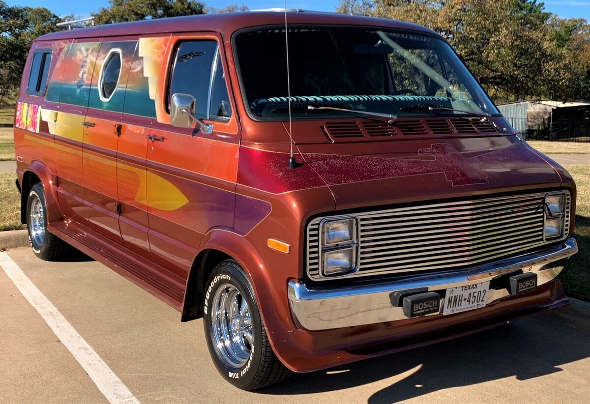 1977 Dodge B200 Van - photo 4
