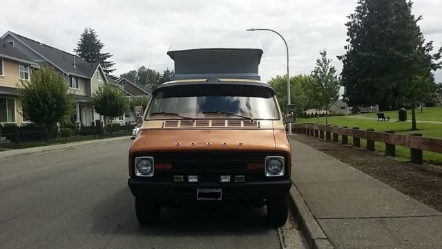 1977 Dodge B200 Tradesman Camper Conversion Van Full Metal Pop Top - photo 11