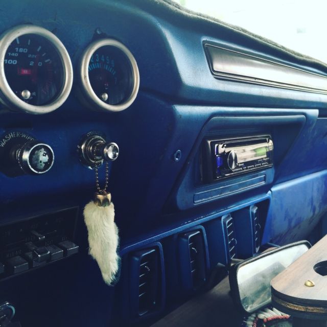 1977 Dodge B200 - photo 11